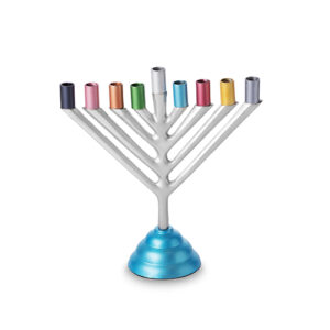פריץ חנוכייה לנרות אלומיניום מהודרת עם קנים צבעוניים 19