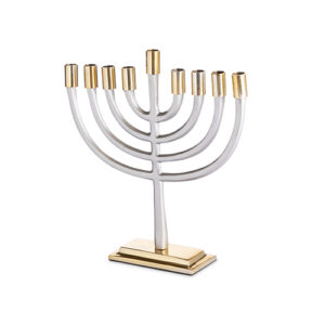 פריץ חנוכייה לנרות אלומיניום מהודרת עם קנים זהב 19 ס"מ