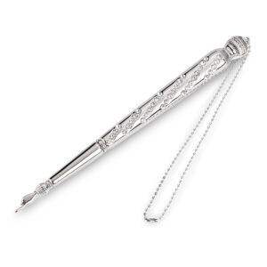 יד לספר תורה מהודרת גימור כסף 23 ס"מ