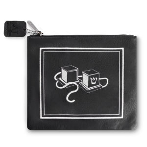 תיק תפילין דמוי עור שחור עם ריקמה 21x23 ס"מ