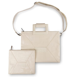 תיק מפואר לטלית דמוי עור לבן 36X29 ס"מ