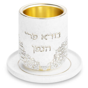 גביע קידוש מהודר מפולימר עם תחתית 8 ס"מ