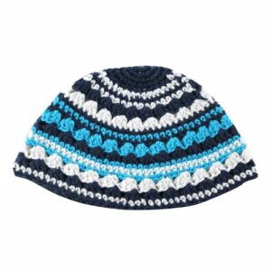 כיפה פריק 21 ס"מ פסים בגוון כחול כהה לבן ותכלת